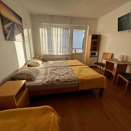 Pokoje Goscinne Zuza Władysławowo Εξωτερικό φωτογραφία
